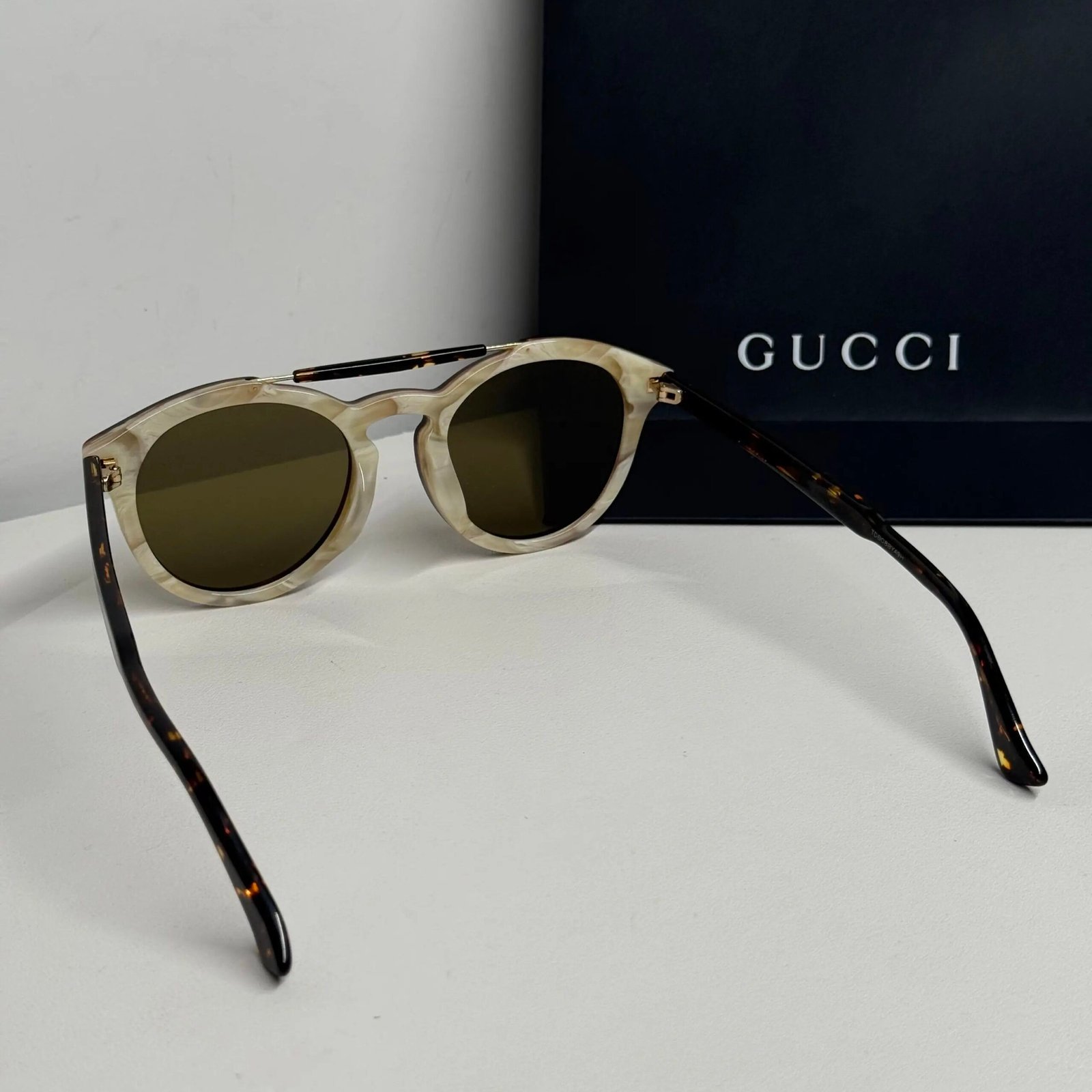 GUCCI dark brown round acetate sunglasses