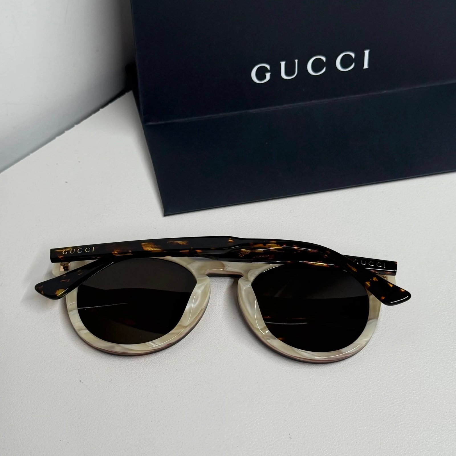 GUCCI dark brown round acetate sunglasses